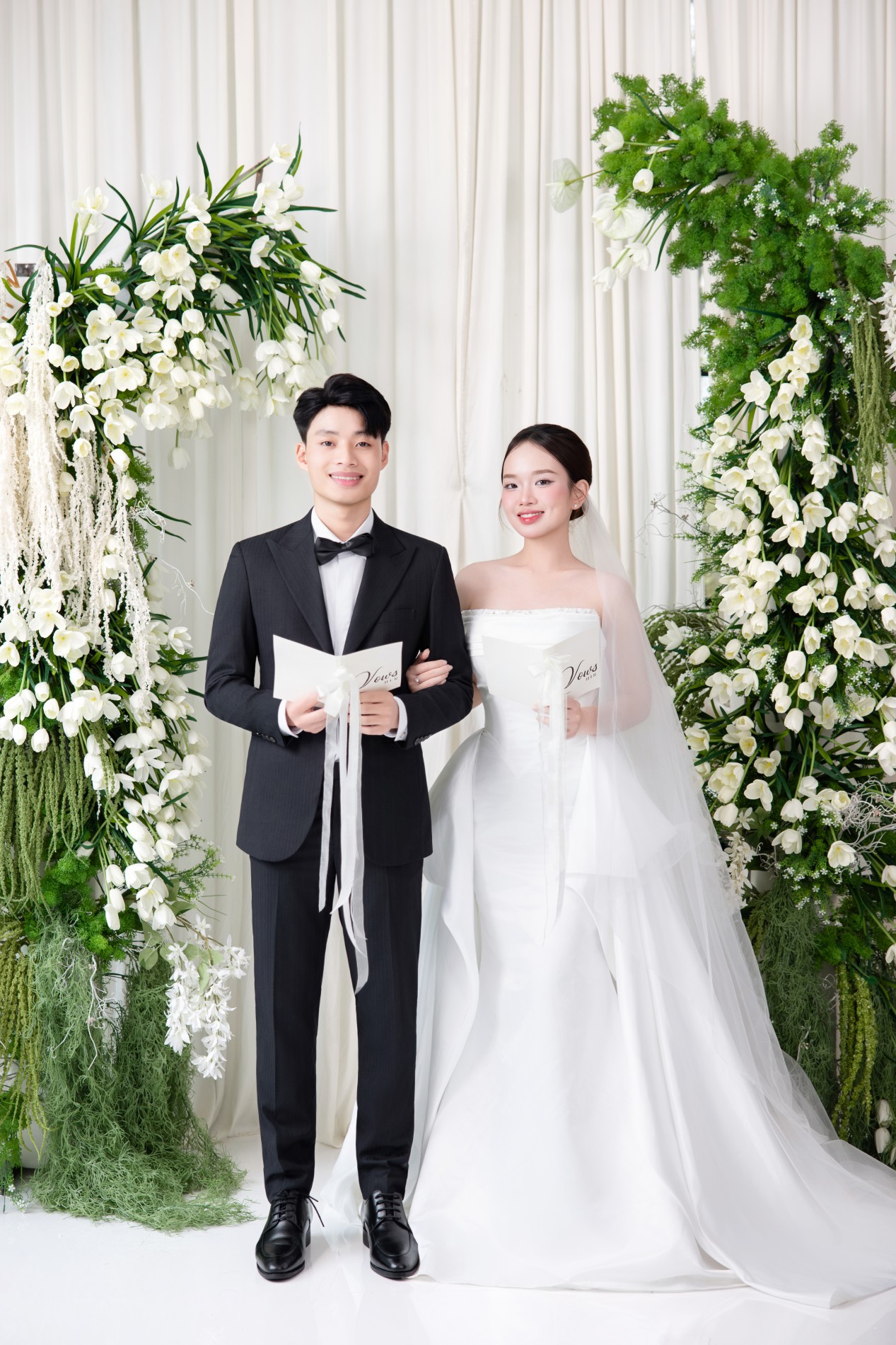 Thiệp cưới online