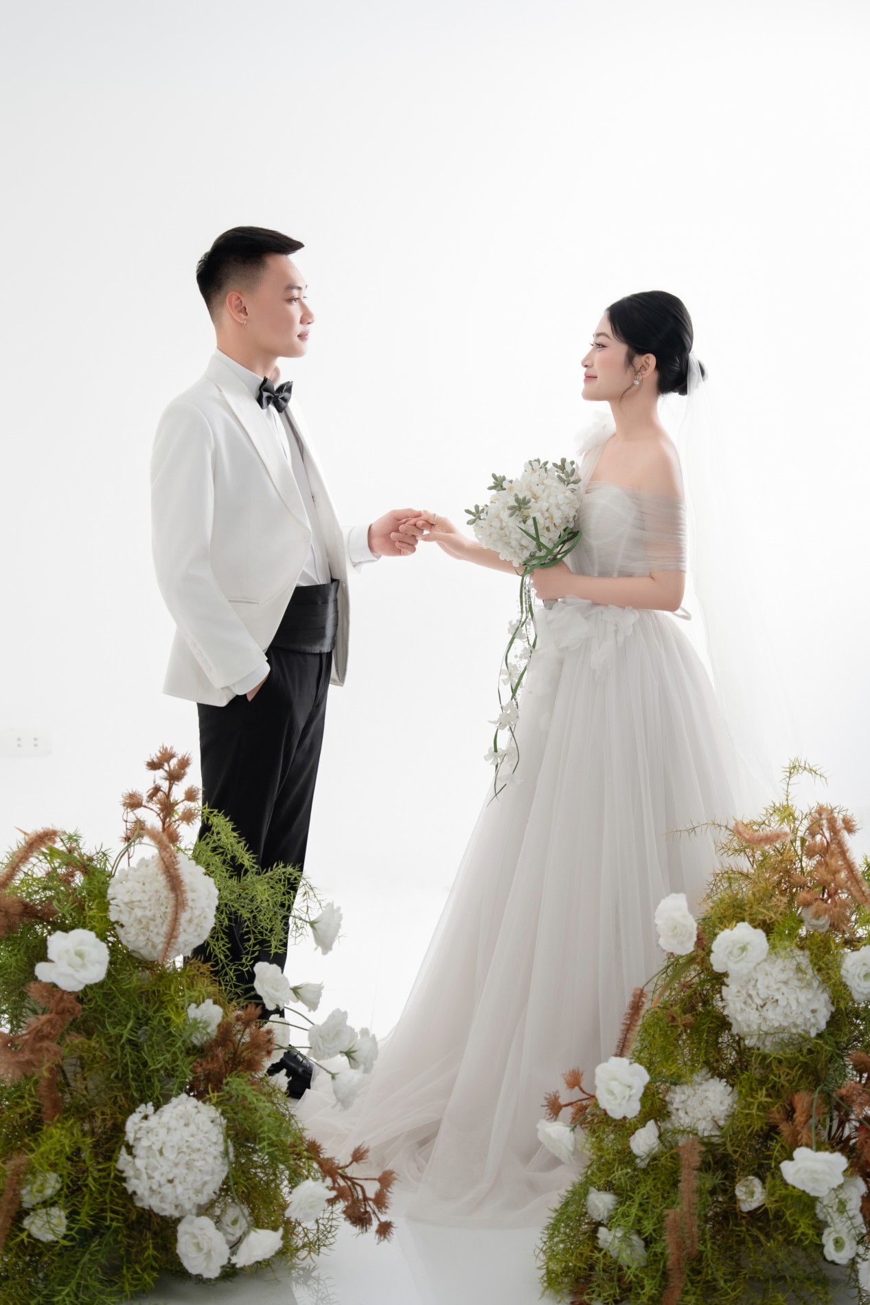 thiệp cưới online